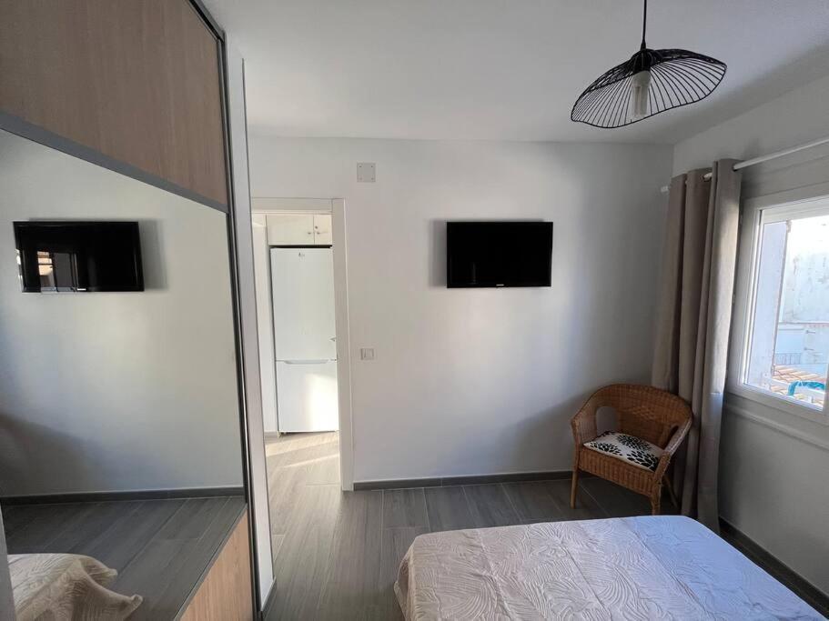 Le Canola Empuriabrava Port - 45M2 - Vue Piscine - Plage Centrale 500M- Parking Prive Gratuit Exterior photo