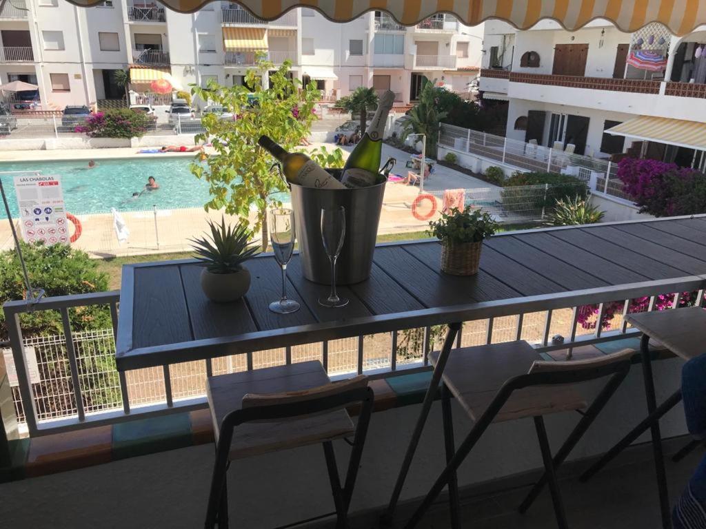 Le Canola Empuriabrava Port - 45M2 - Vue Piscine - Plage Centrale 500M- Parking Prive Gratuit Exterior photo